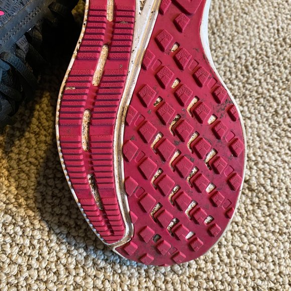 Nike Run Swift Shoes V. 2.0 Like New! W8.5 - Picture 3 of 6